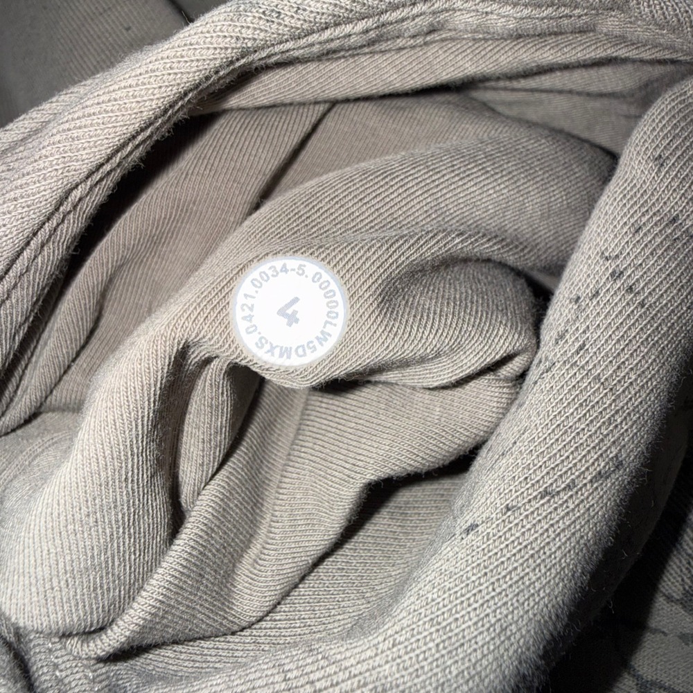 Lululemon Warm Down High-Rise Jogger Womens 4 Grey‎ Crackle Print Excellent - Picture 6 of 6